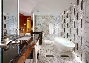 Oriental Suite bathroom
